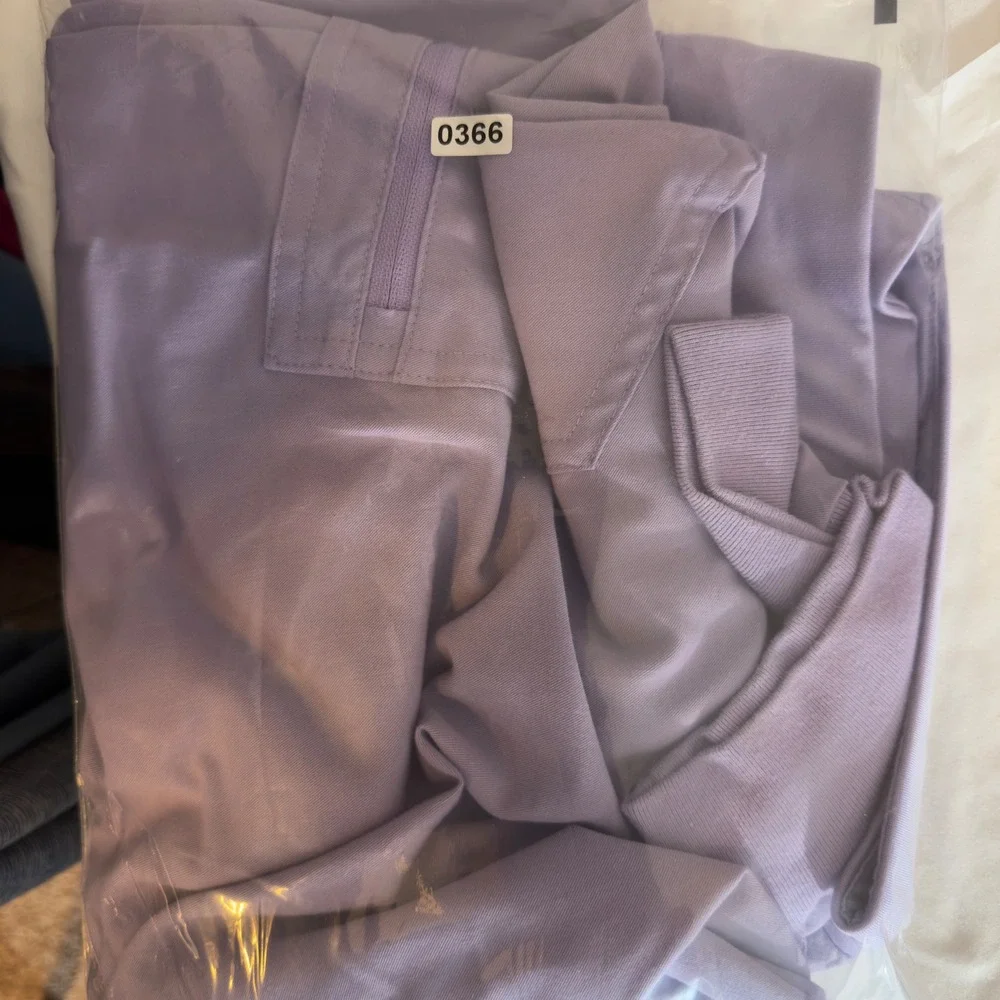 366 | FIGS Scrub Set‎ XL Lavender Jogger Pants & Top Technical Collection